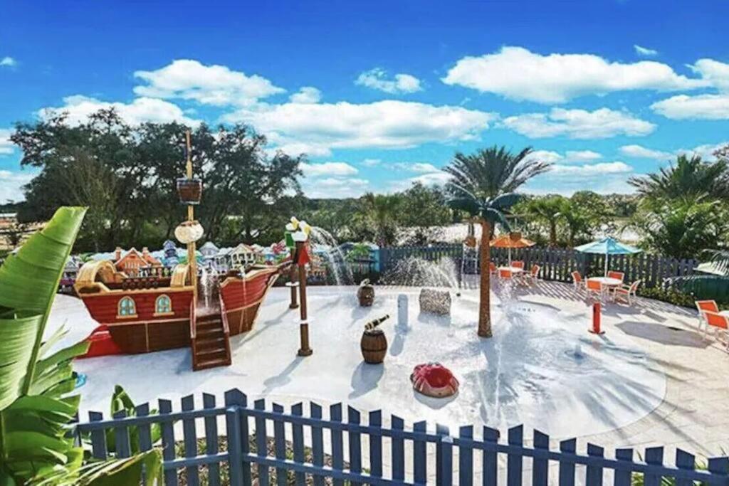 Pool Home Champions Gate Area With Resort Amenities Next To Disney Давенпорт Экстерьер фото